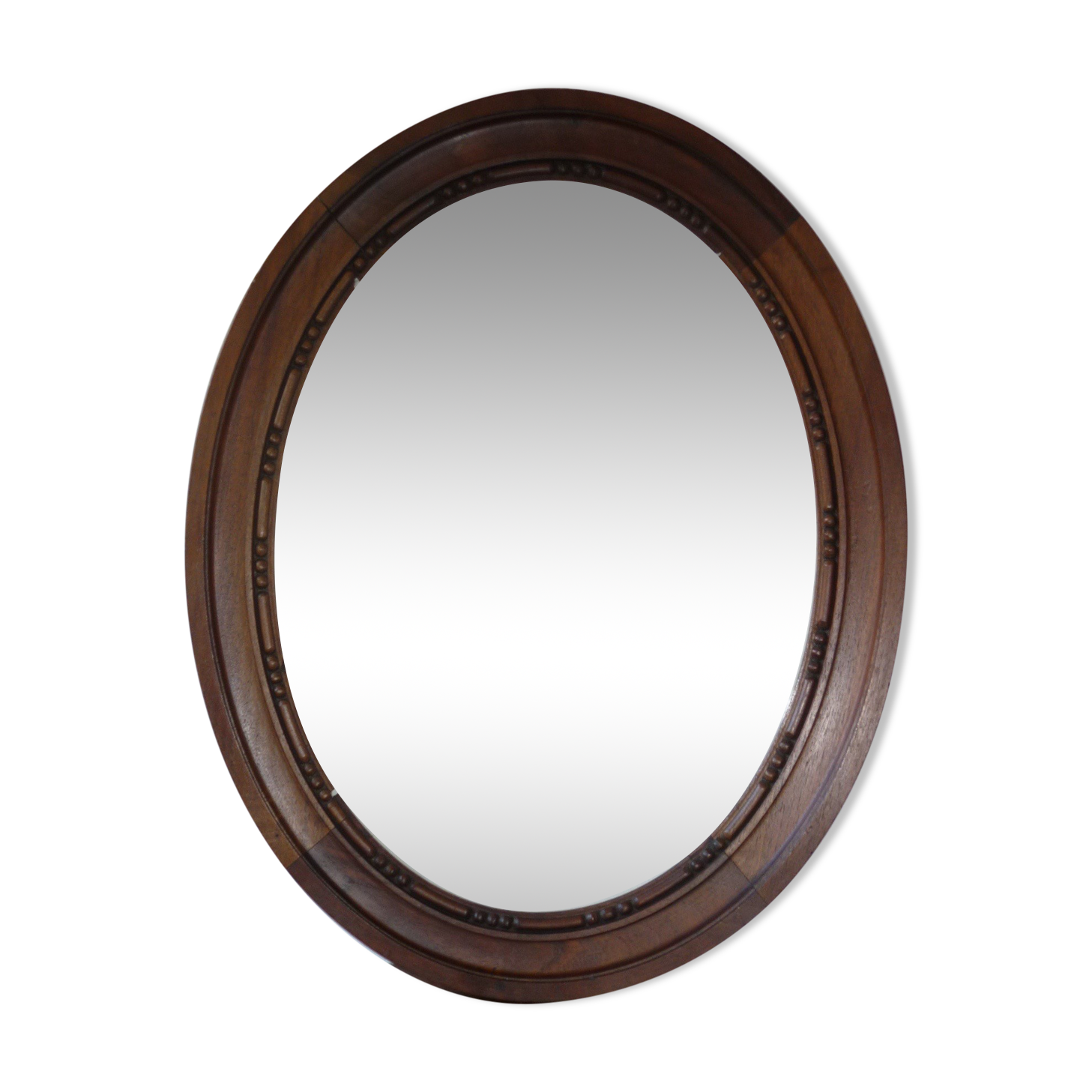 Oval wooden frame and 47.5 cm window