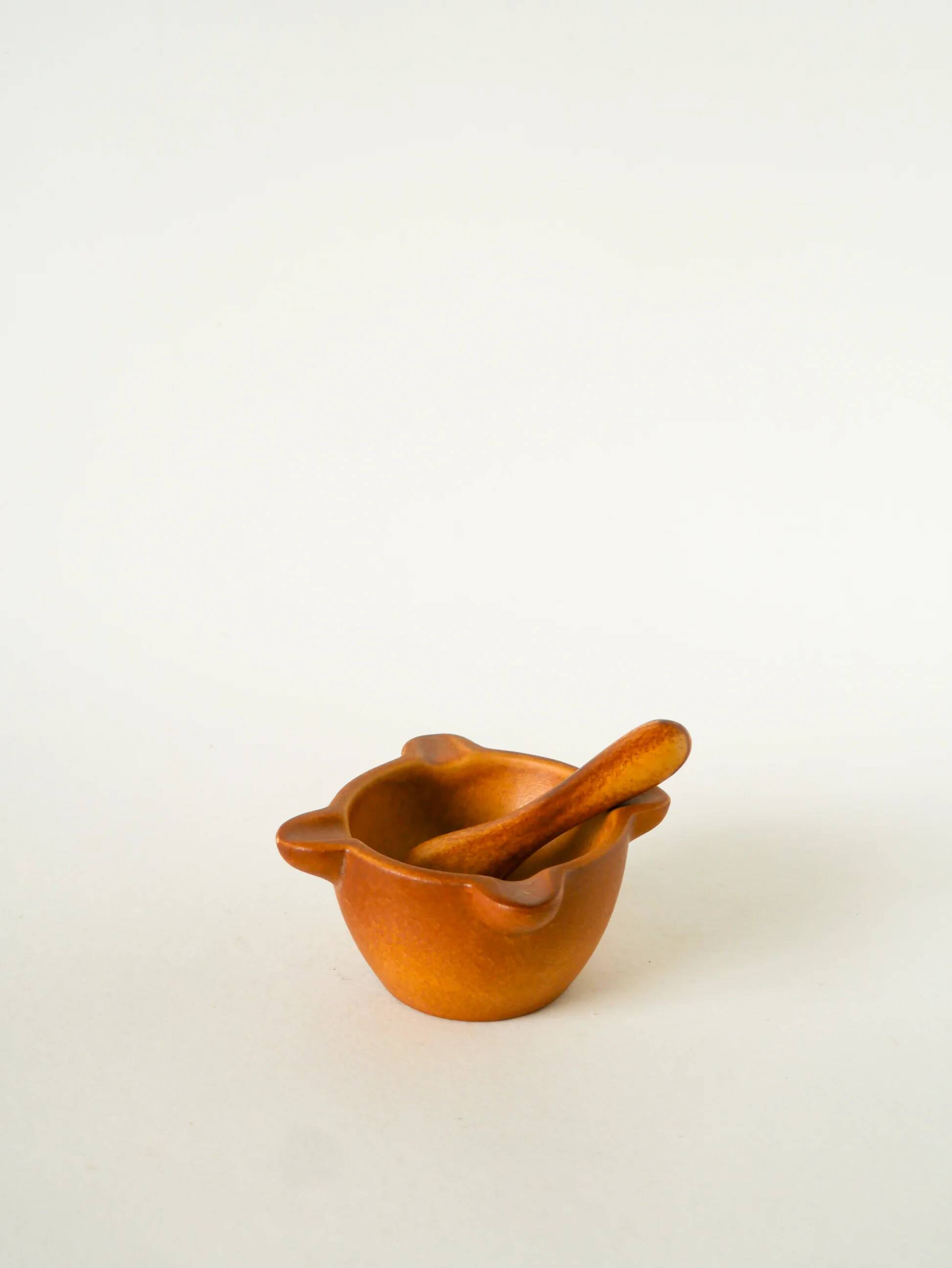 Small mortar and pestle in stoneware, 1970