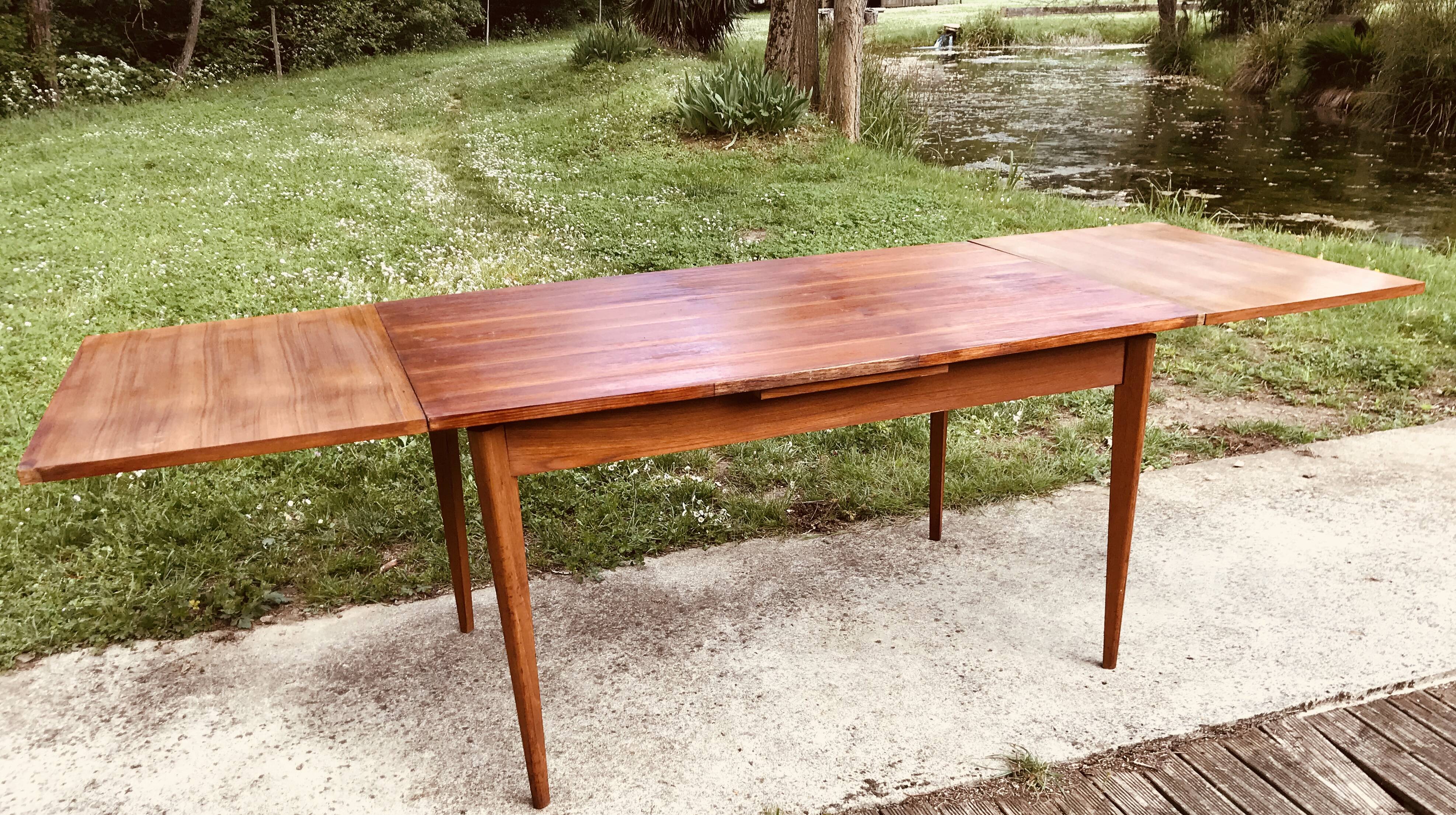 Table en teck avec rallonges, 1960