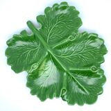 Plat de service compartimenté en forme de feuille