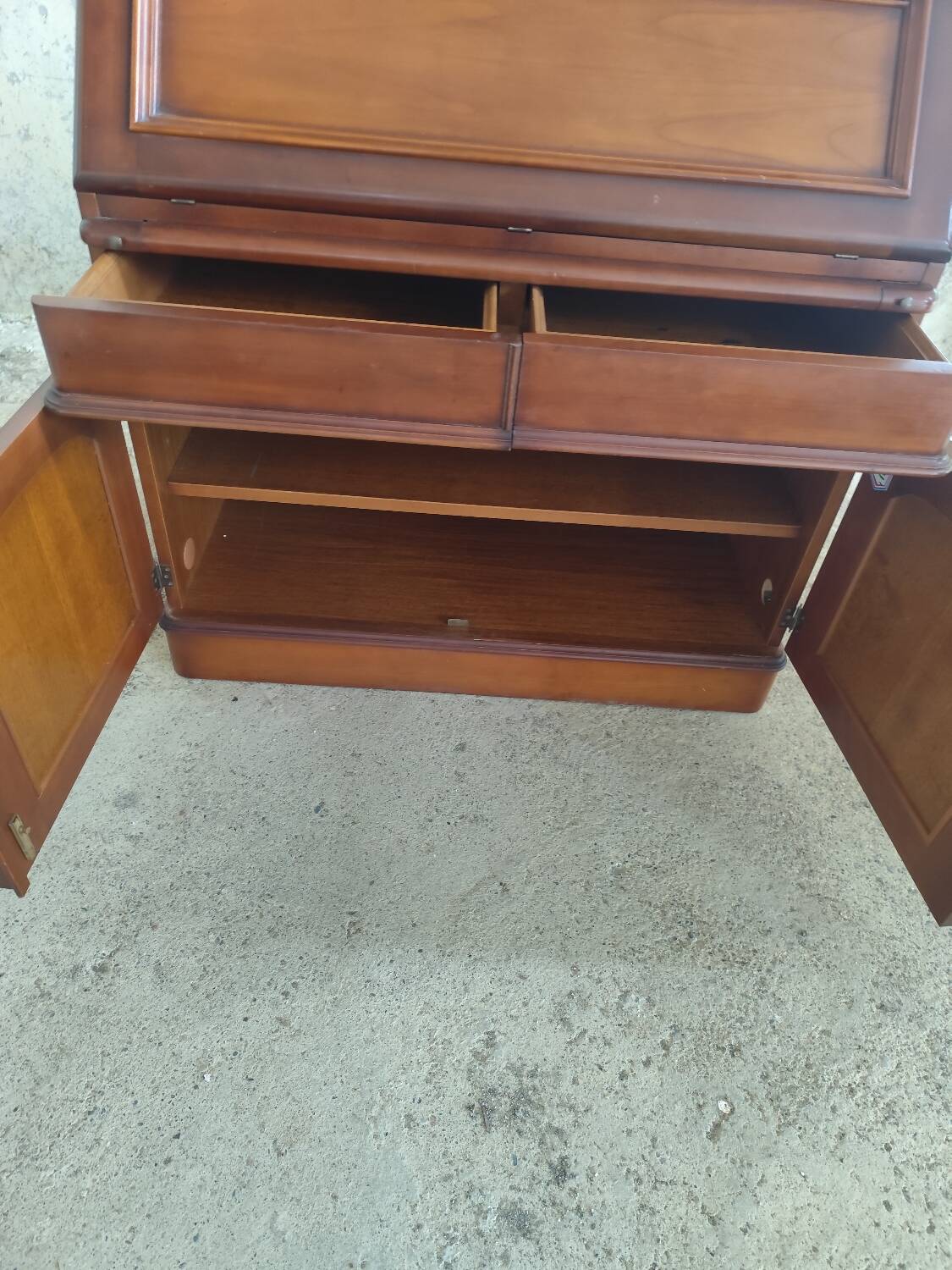 Secretary furniture