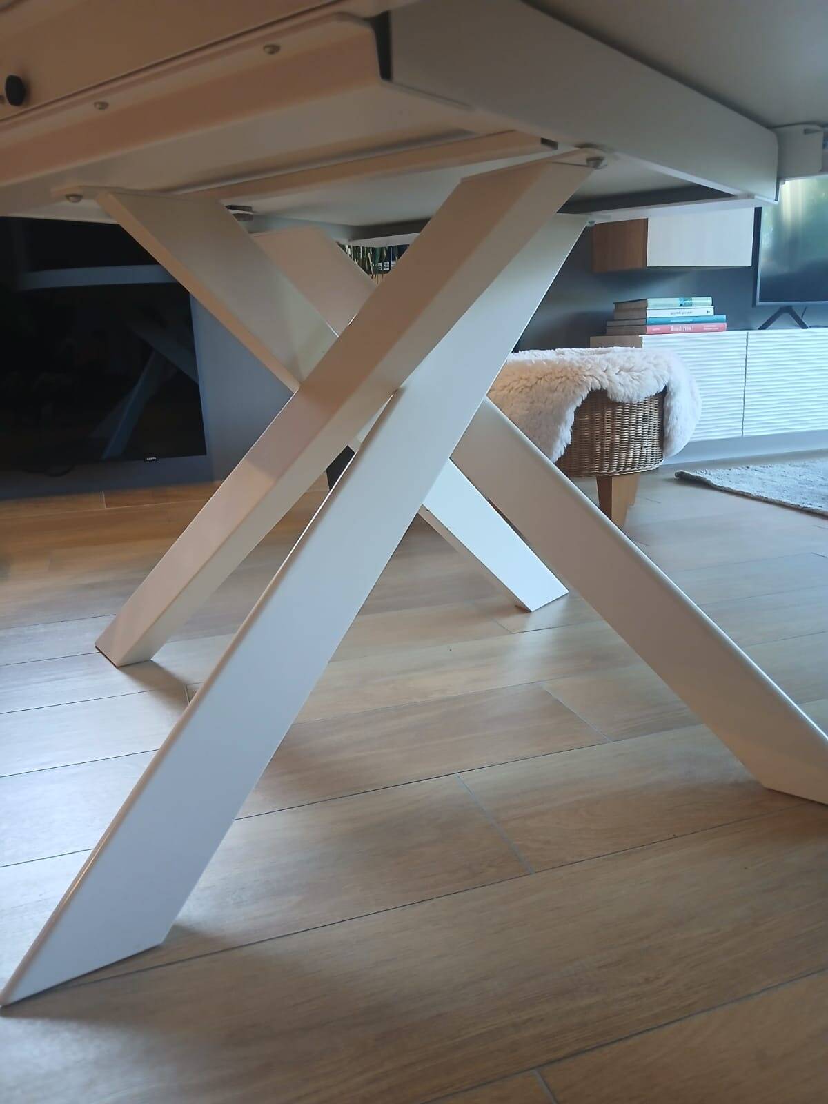 Extendable round table Calligaris