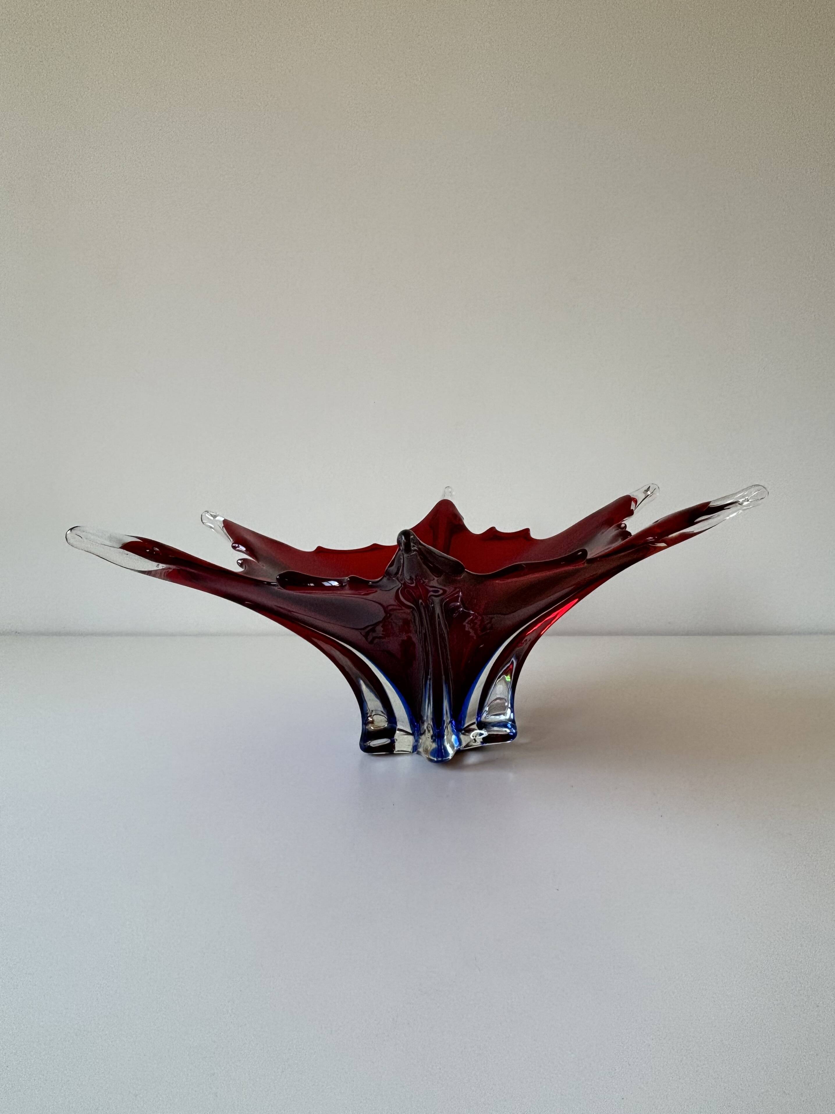 Important Murano blown glass centrepiece – Ruby red and blue