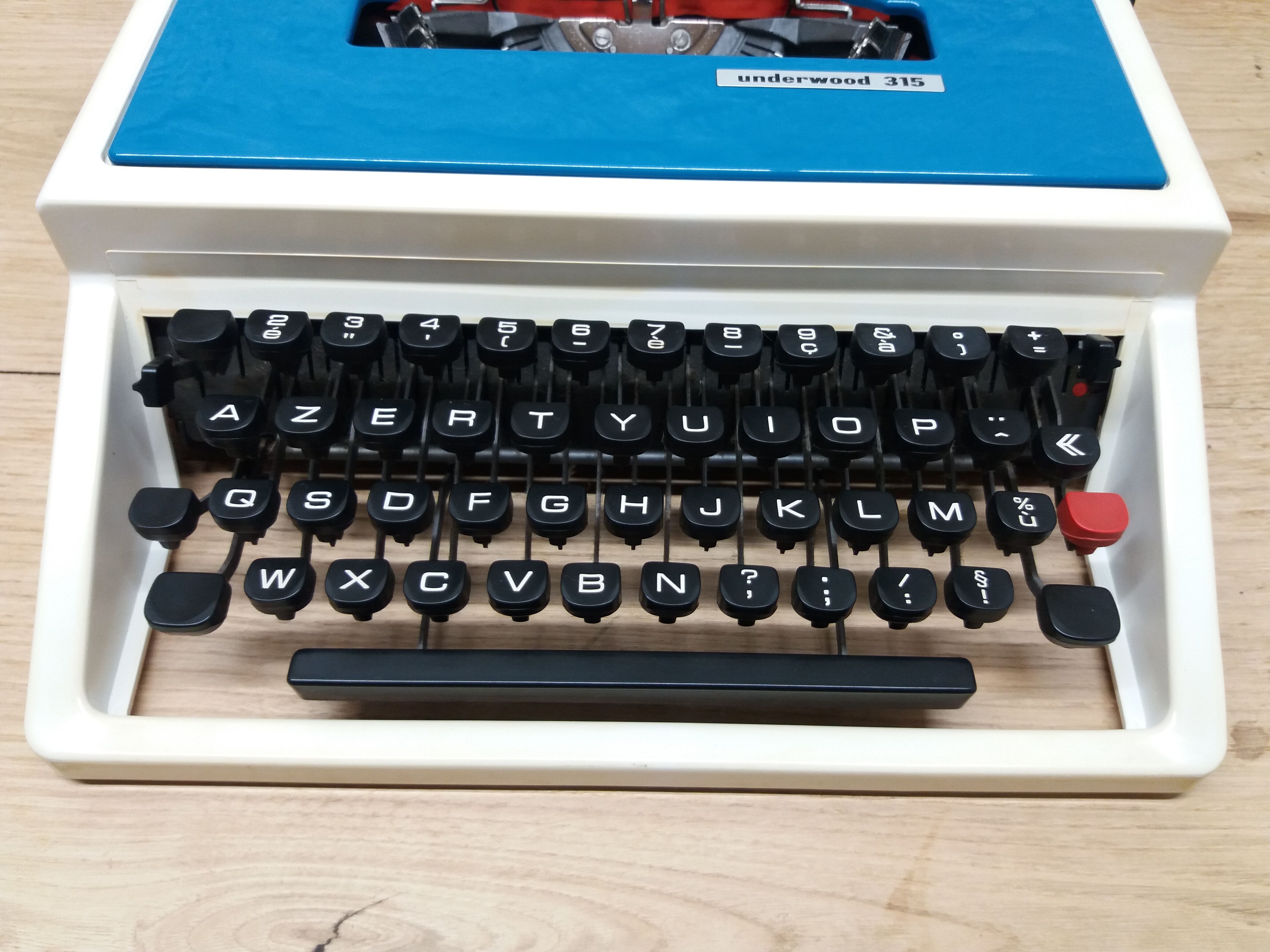 Underwood 315 typewriter