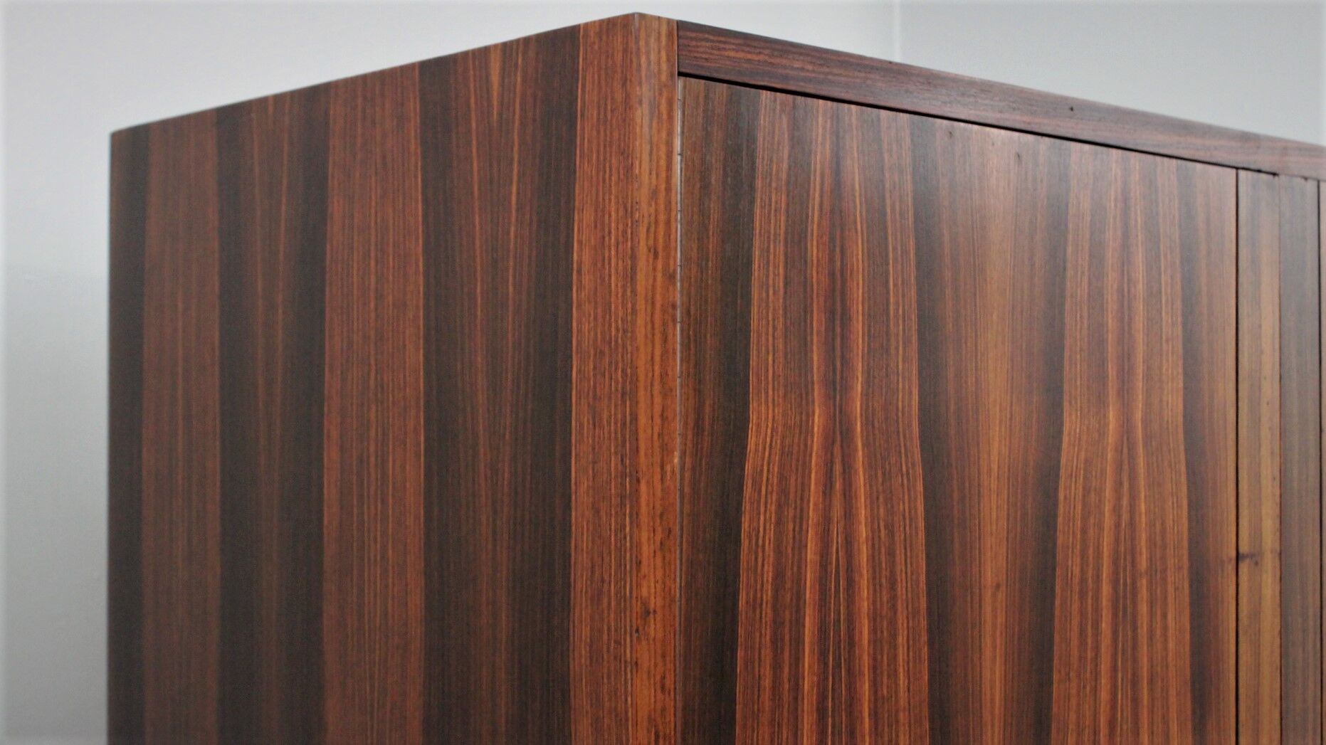 Italian mid century rosewood wardrobe 1950s