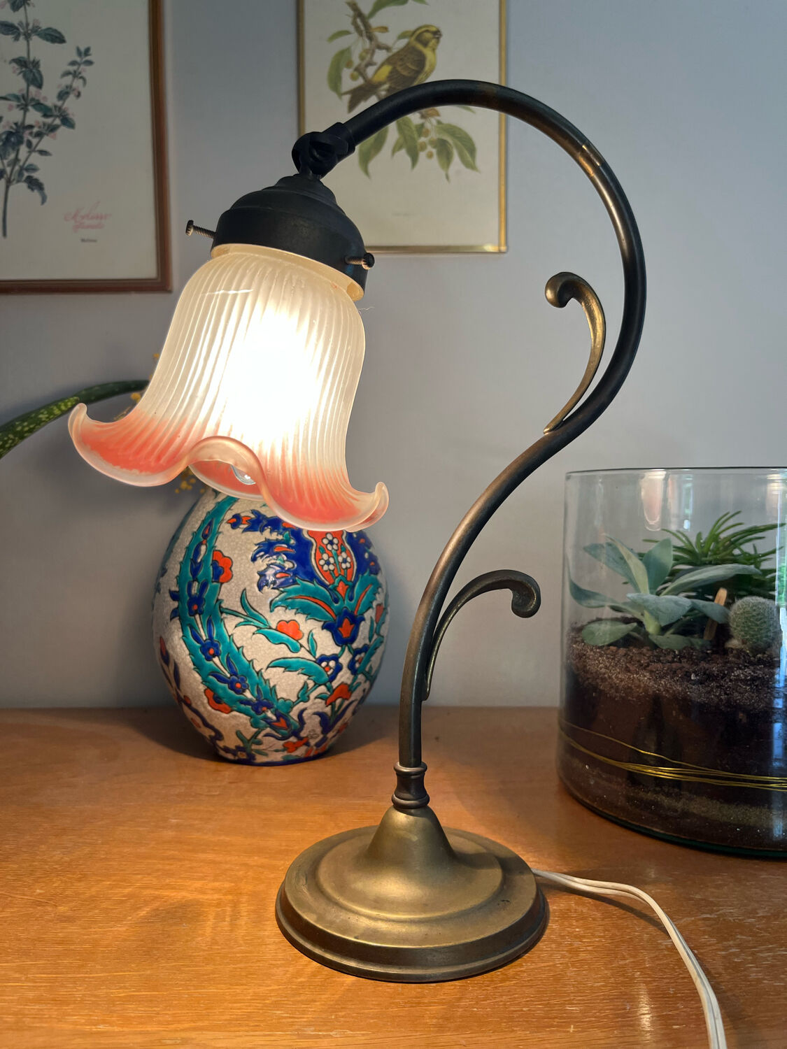 Tulip lamp art nouveau style