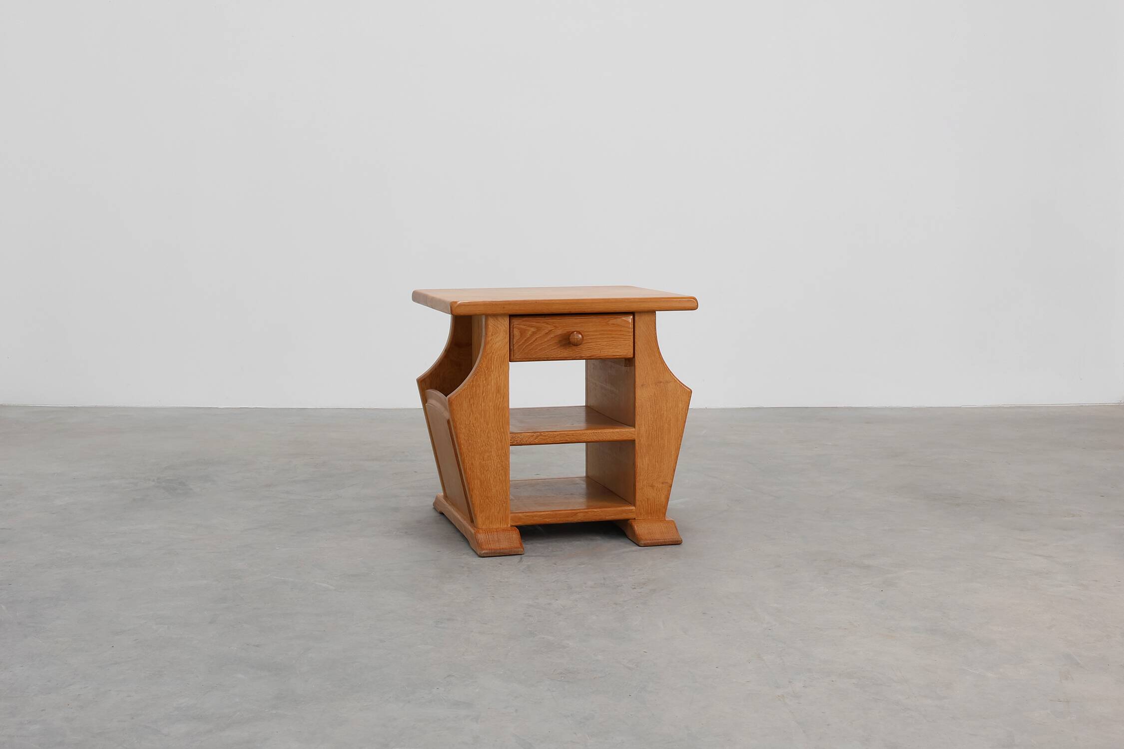 Mid-Century Blonde Oak Side Table, France 1980s