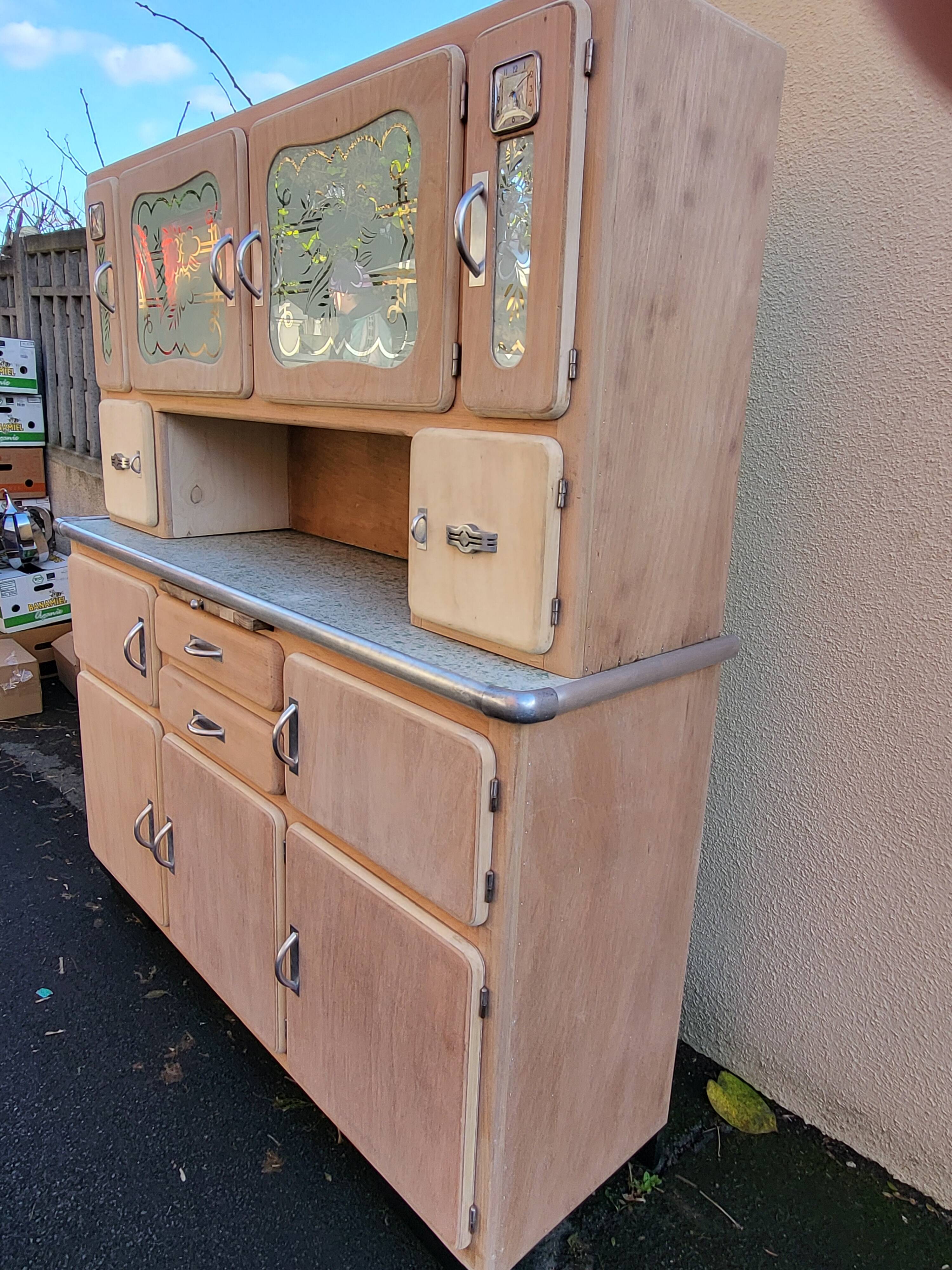 Vintage two-body buffet mado from the 1940s/50s poncé