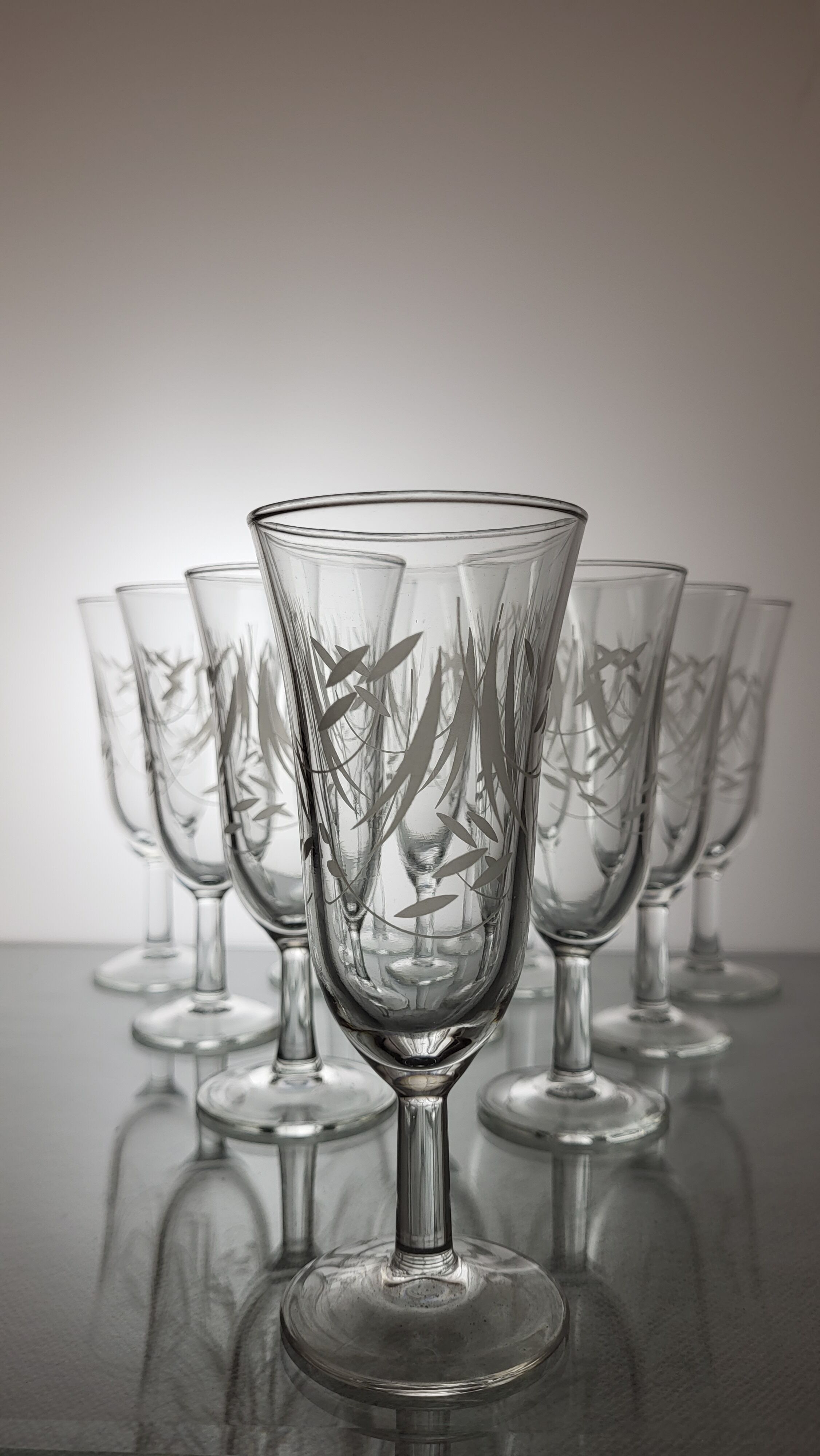 Set of 10 champagne flutes 60s