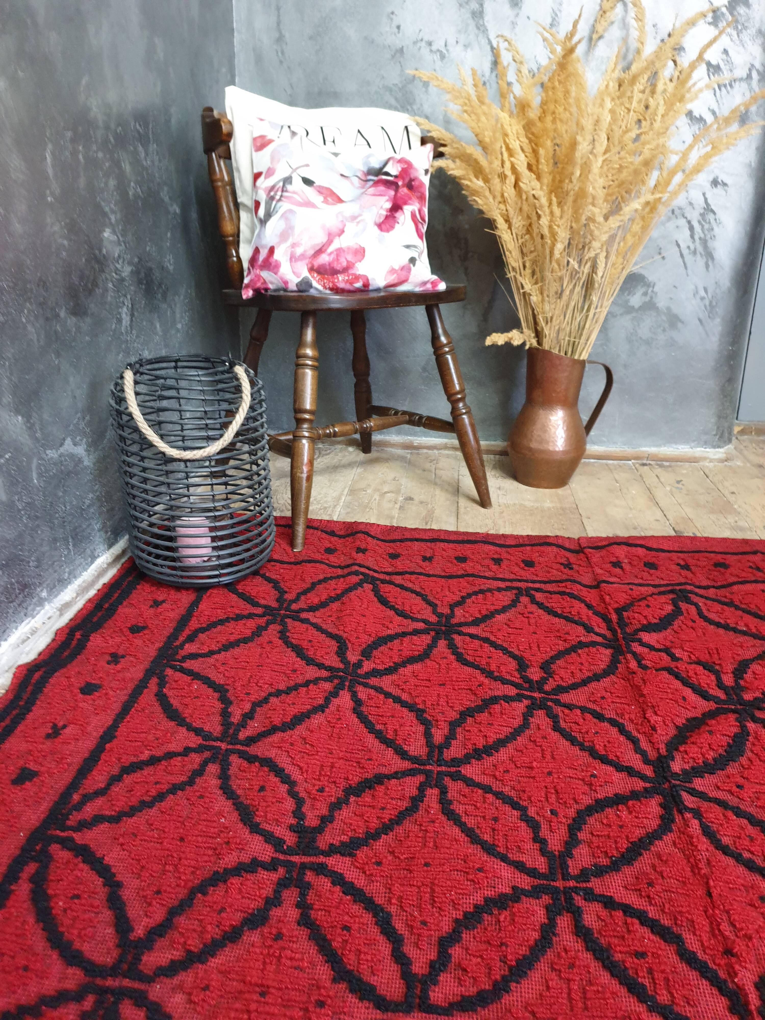 Romanian wool handwoven rug in red and black 210x163cm