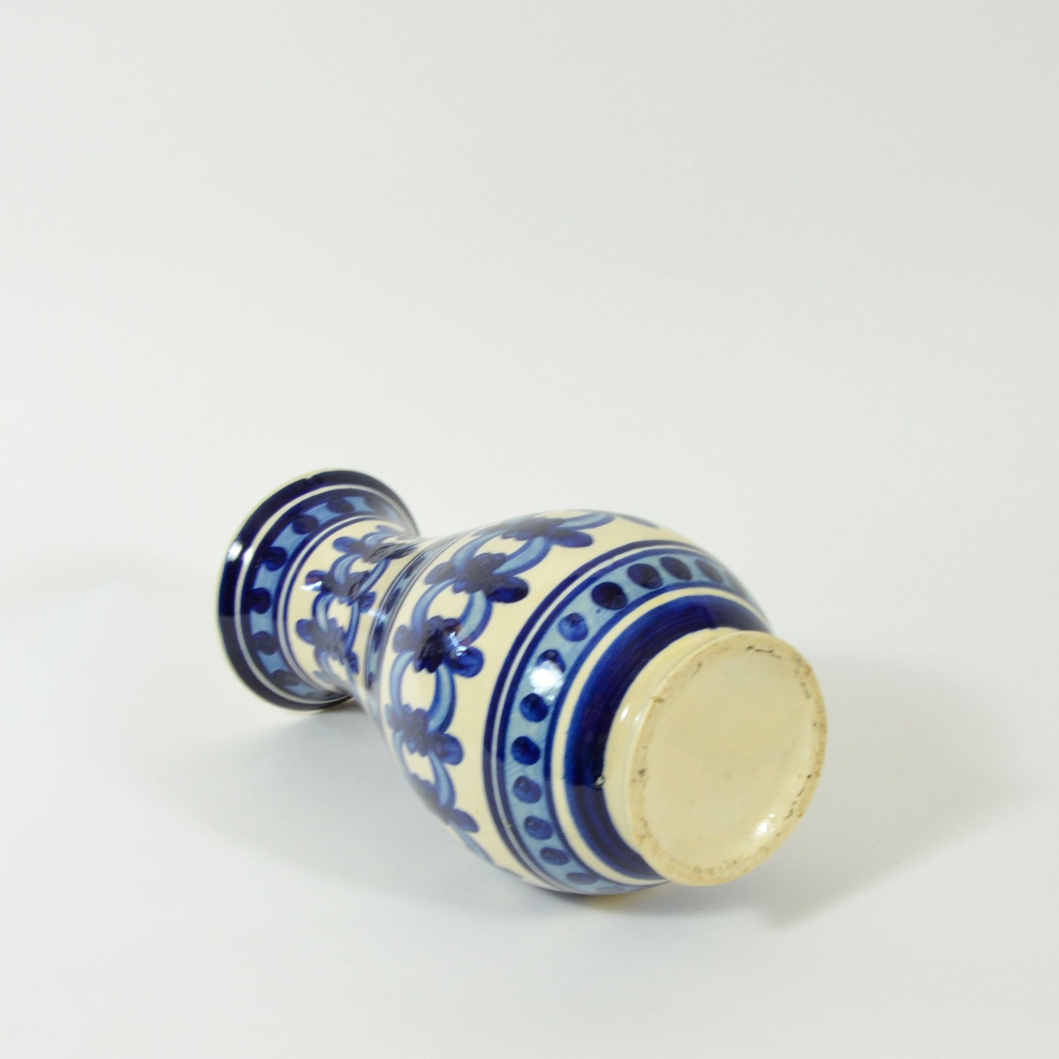 1970s folk decorated vase