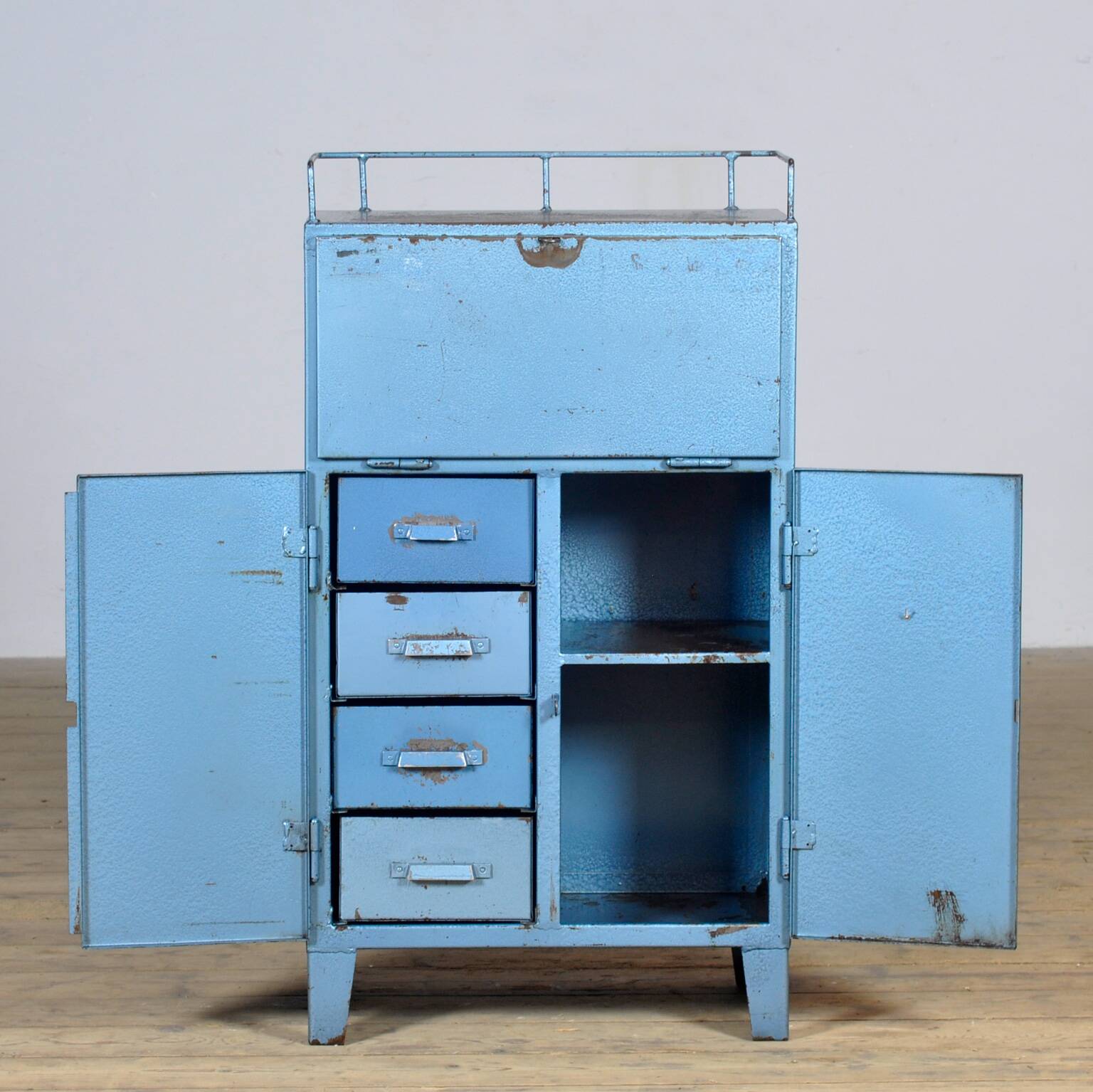Industrial four-drawer cabinet from the 1970s