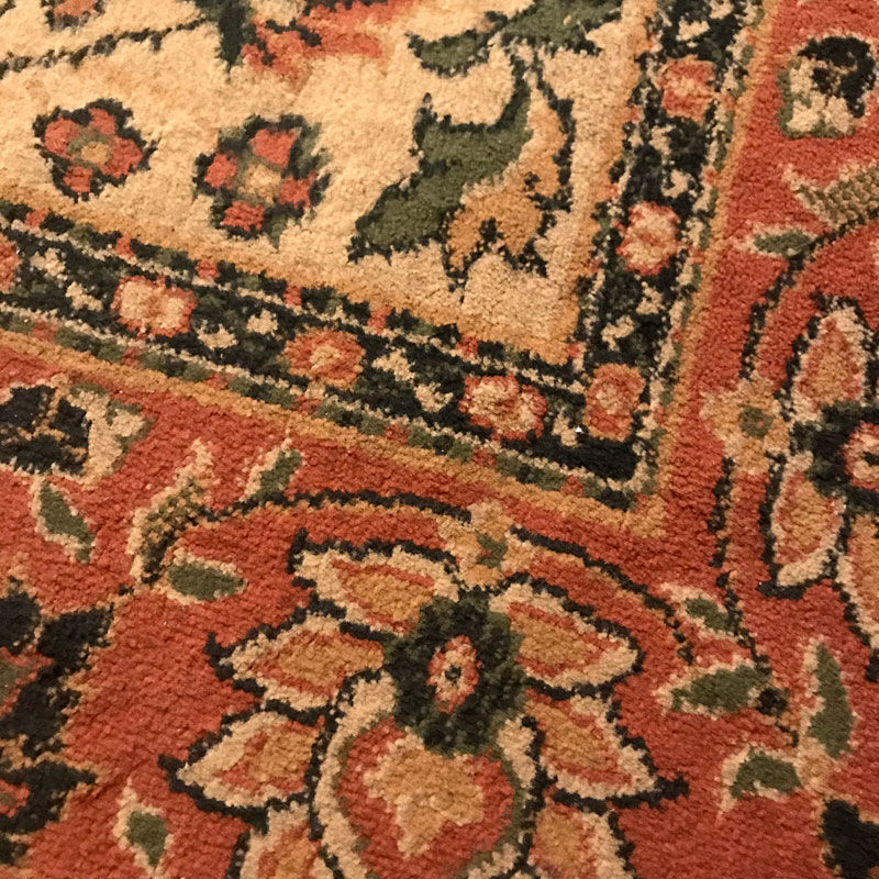 Pink and beige vintage carpet (198 x 286 cm)