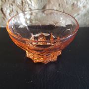 6 coupelles verre rose pied étoile
