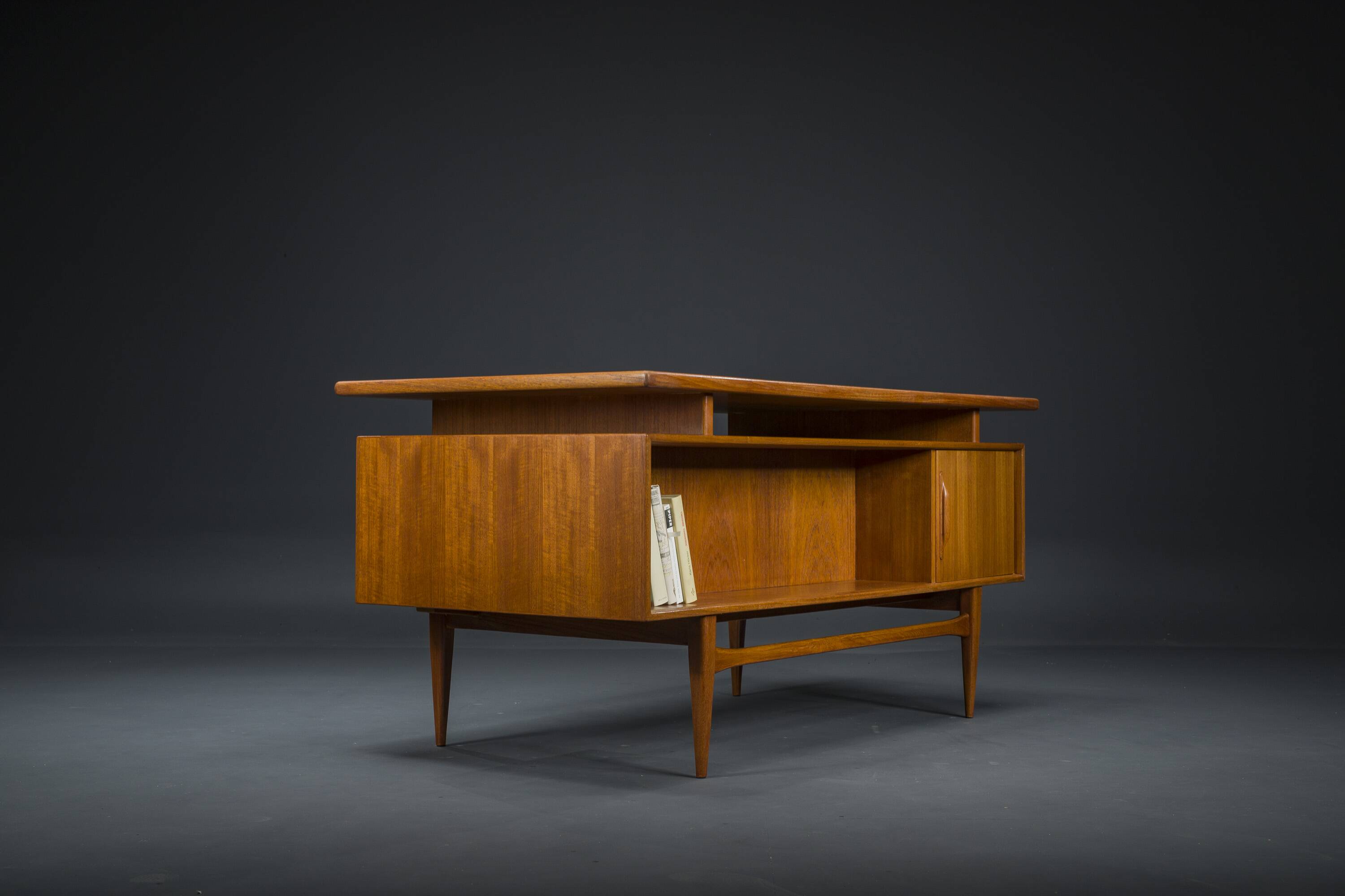 Bureau Modèle Rt200 en Teck par Heinrich Riestenpatt, 1960s