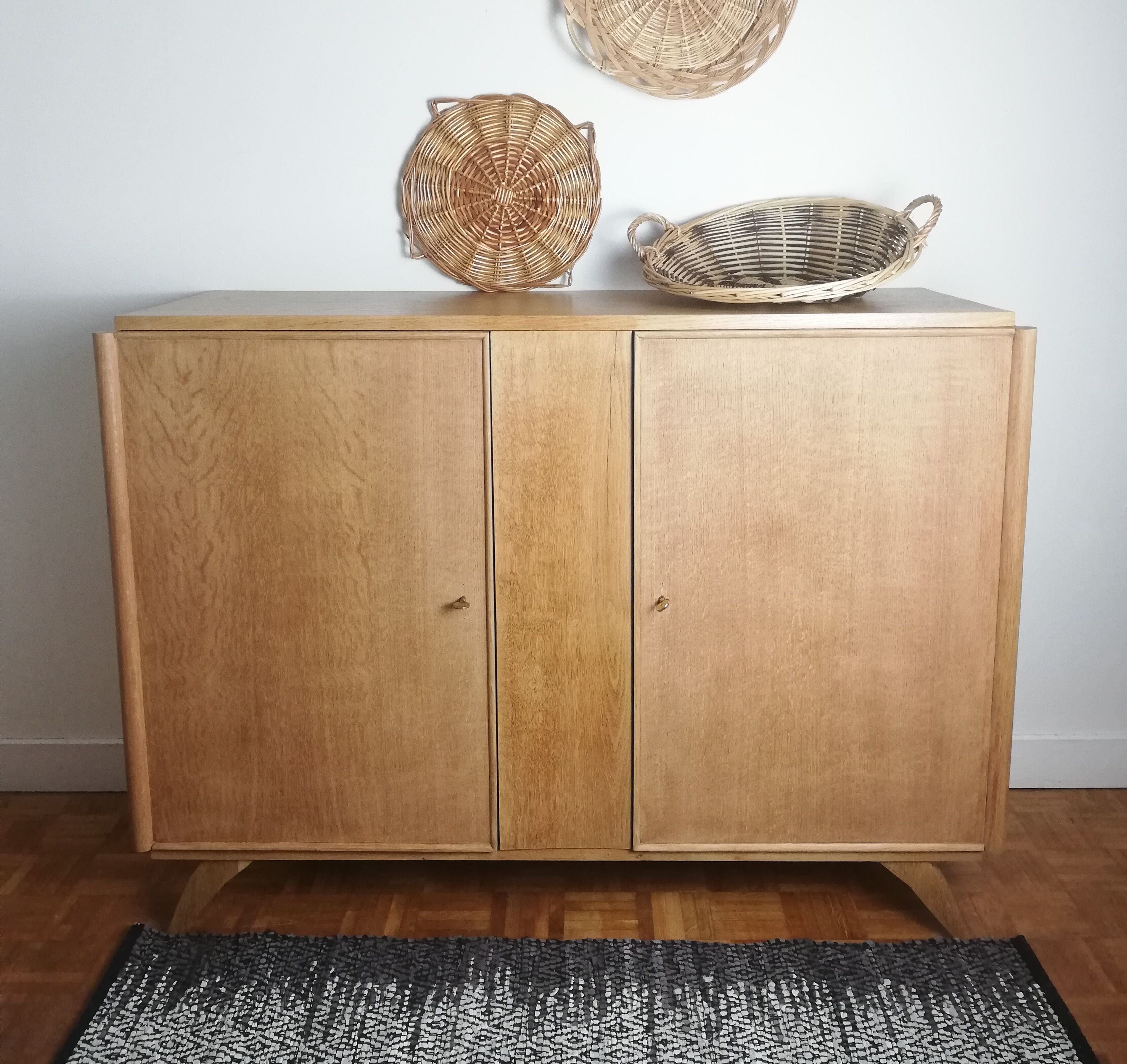 Buffet in solid oak, 50s