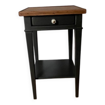 Table de chevet