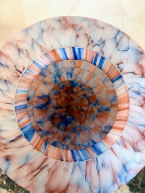 Fascinante  Lampe Art Déco en opaline multicolore