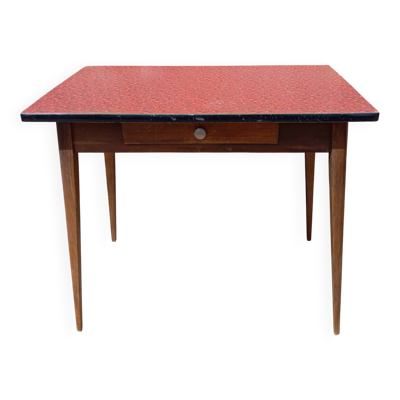 Table formica