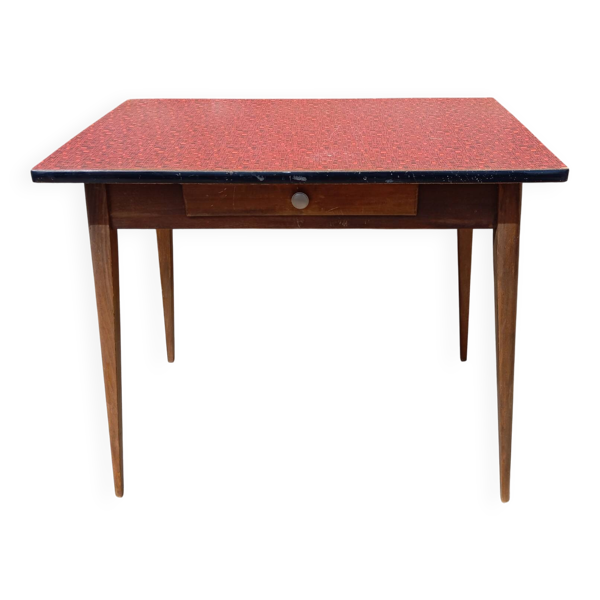 Table formica