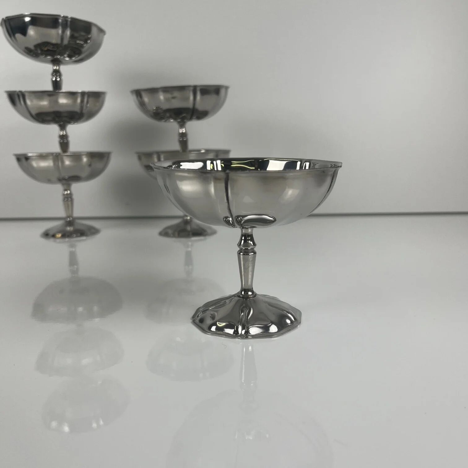 Set of 6 metal ice cream bowls, 1970 - Model F