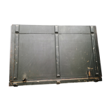 Trunk for nautical charts