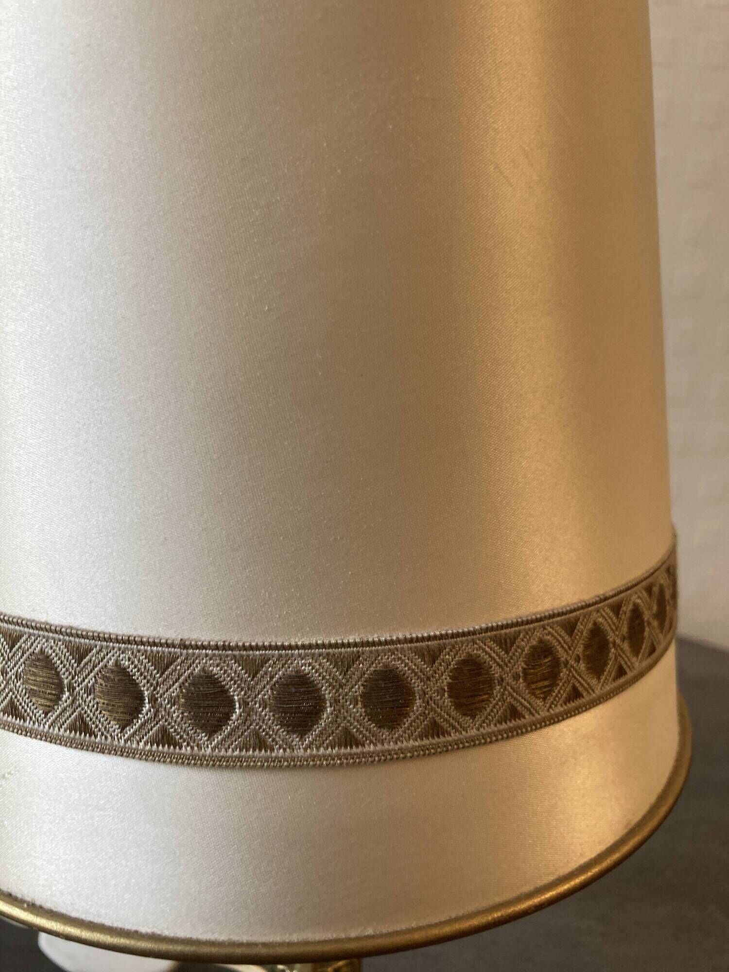 Vintage brass table lamp – 1950s – Rococo style base