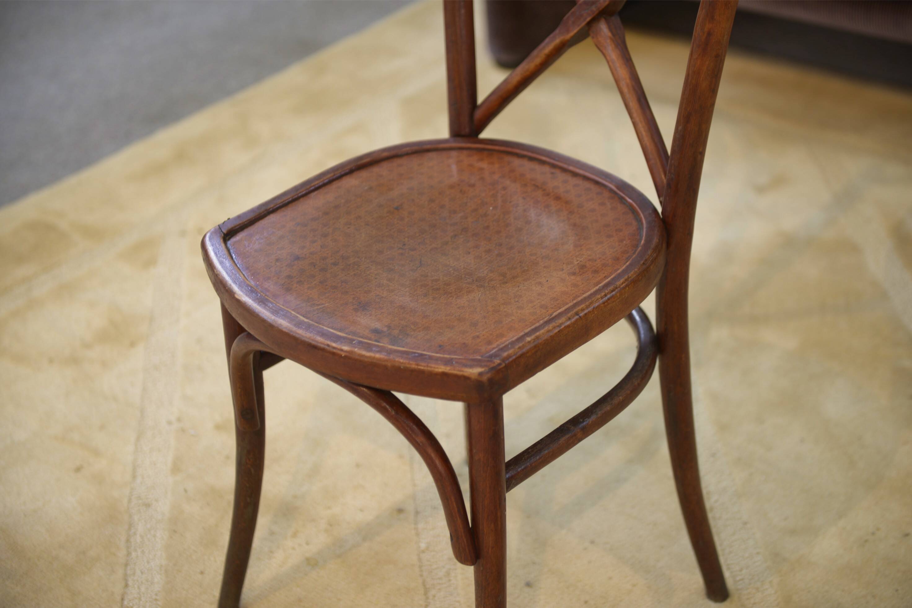 Paire de chaises bistrot en bois courbé 1950