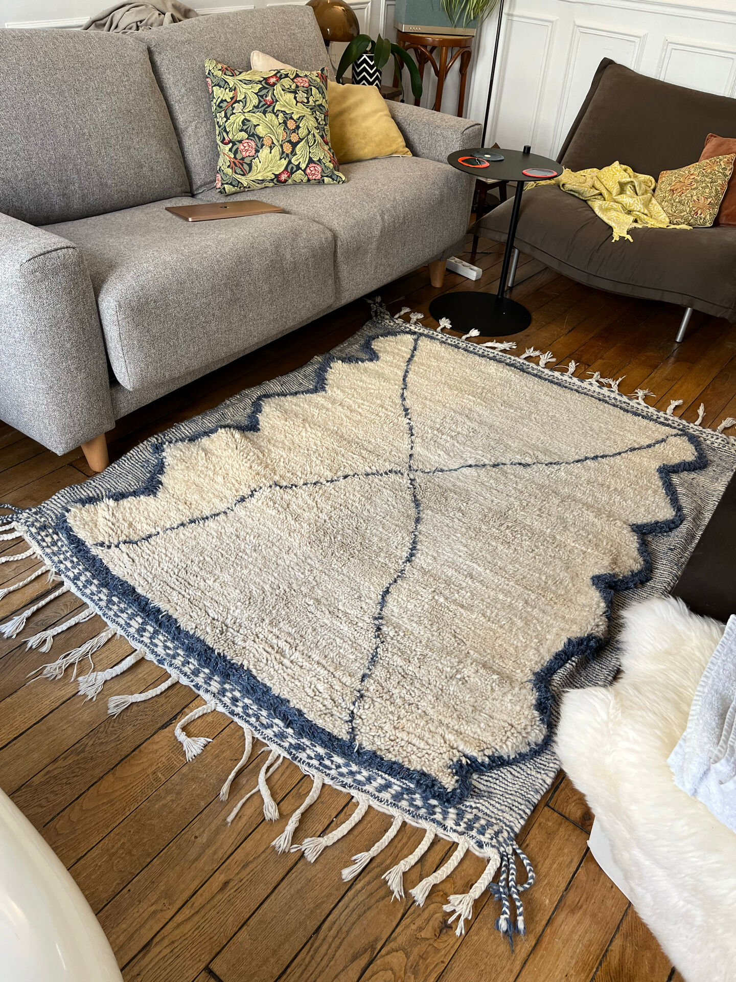 Handmade wool Berber rug