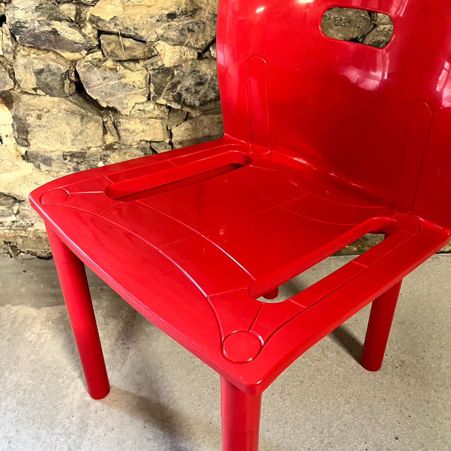 3 chaises 4870 par Anna Castelli Ferrieri pour Kartell