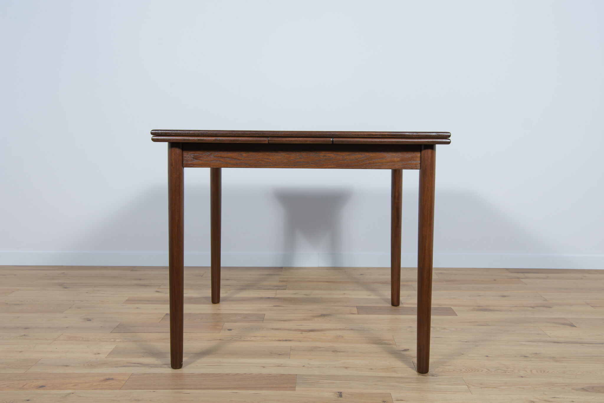Mid-century danish extendable  dining table, 1960s