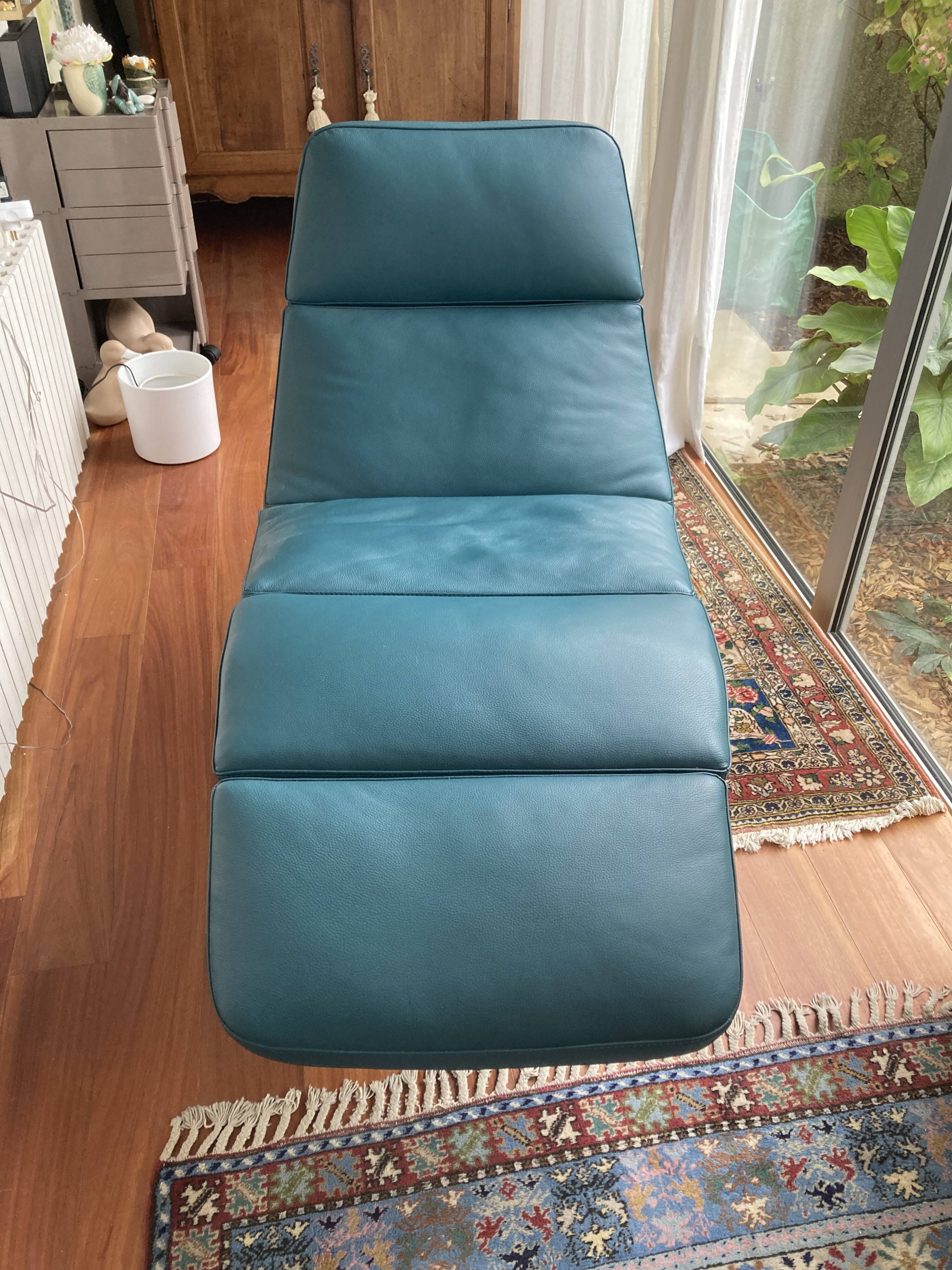 Roche et Bobois lounge chair