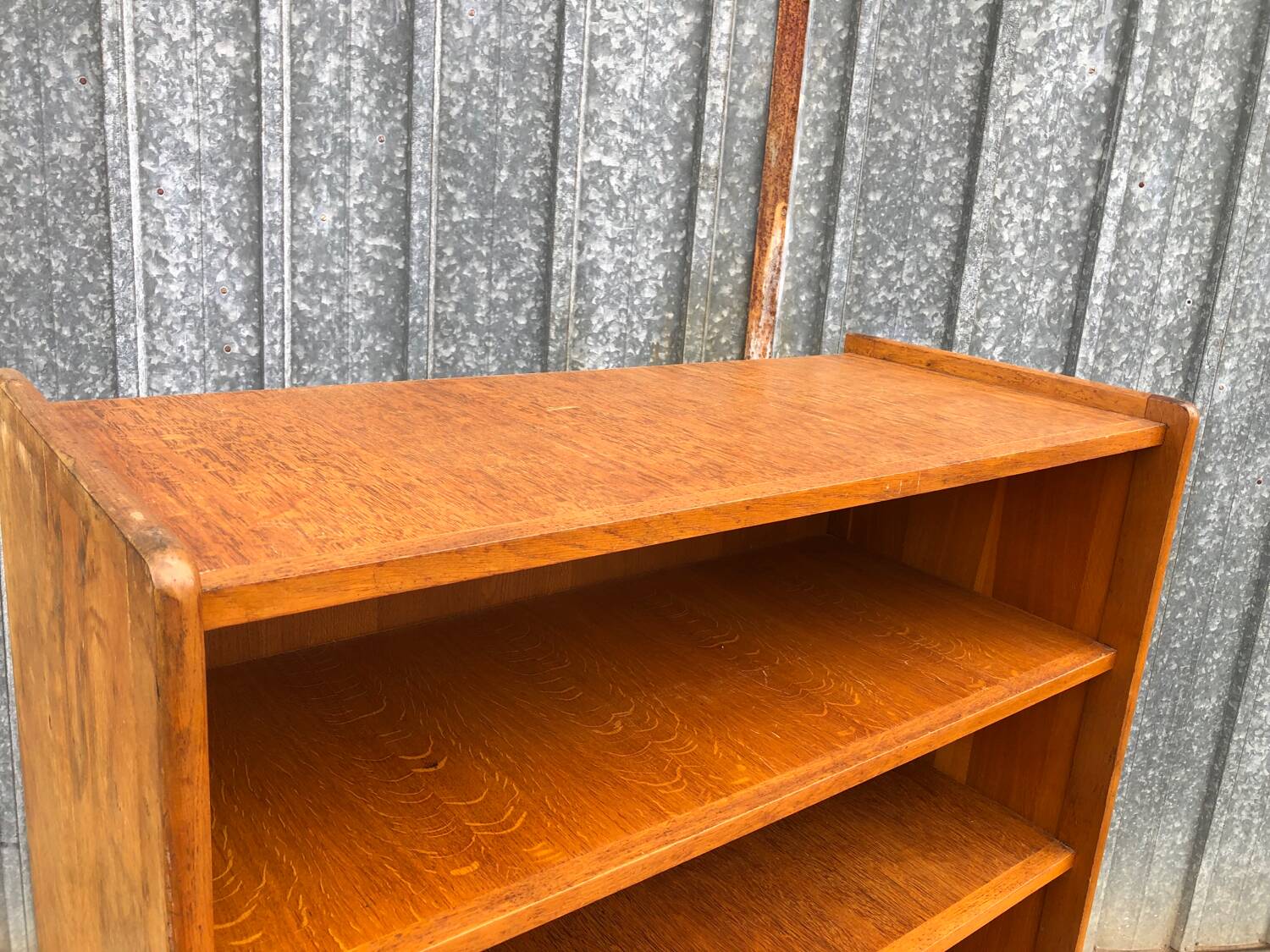 Vintage oak bookcase with compass base