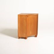 Cabinet d'angle en orme scandinave, milieu du siècle