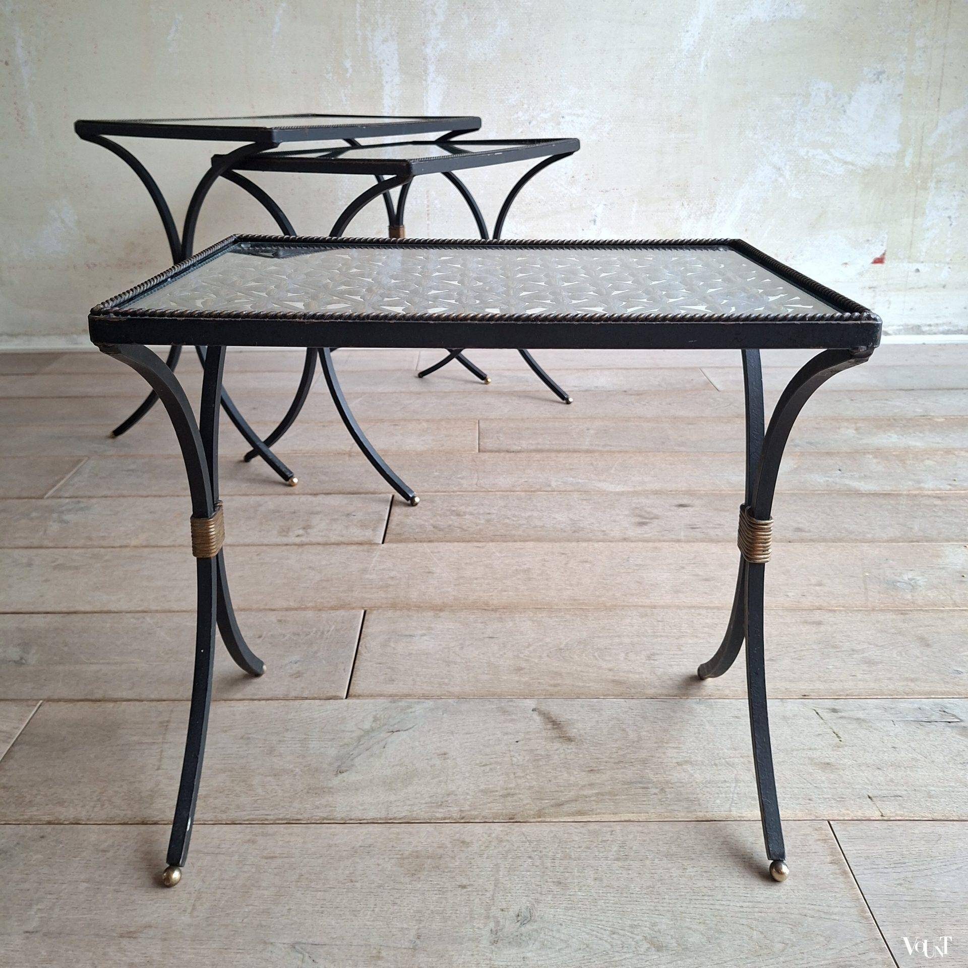 Set of 3 black wrought iron side tables with gold-coloured accents, 1950s