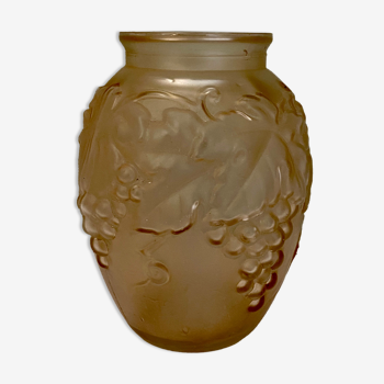 Vintage frosted glass vase