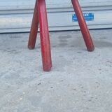 Tripod stool