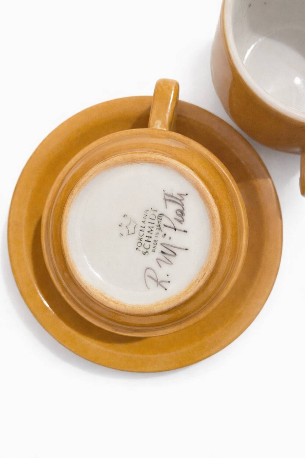 Service of porcelain espresso by Schmidt designer RM plates Brazil.