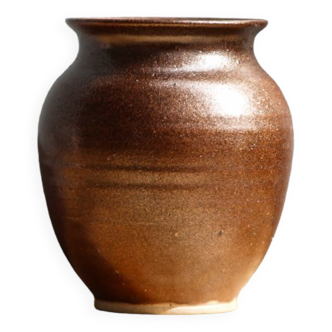 Sandstone vase, Marie-Laure Robin