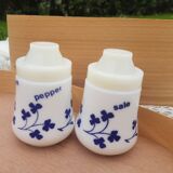 Salt shaker and pepper clover