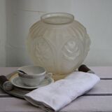 Vase en verre opaque