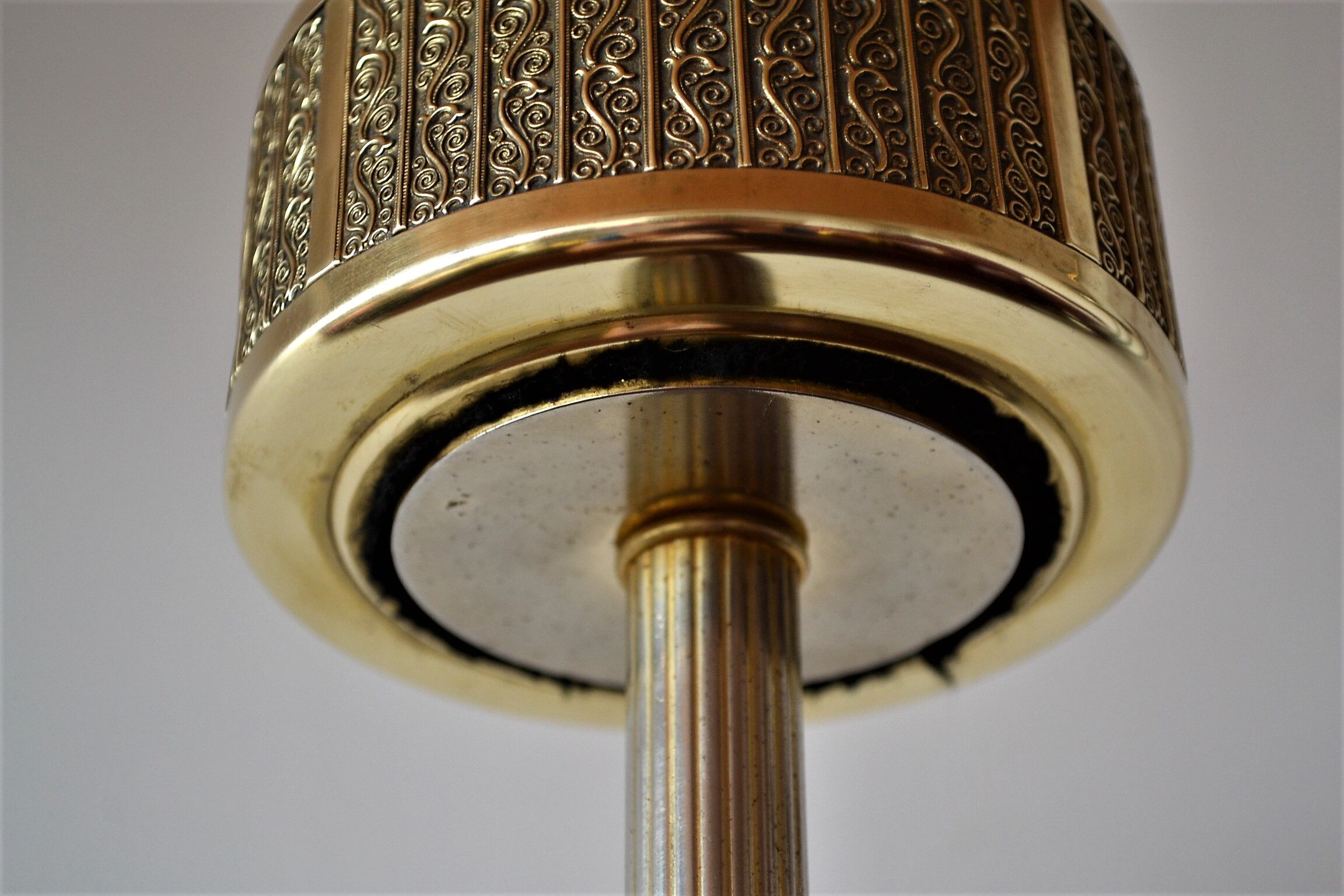 Schleuderascher ashtray in chiseled brass, from Germany in the 50s/60s