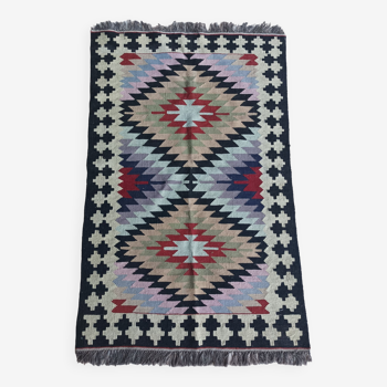 Vintage Kilim rug 158 x 97