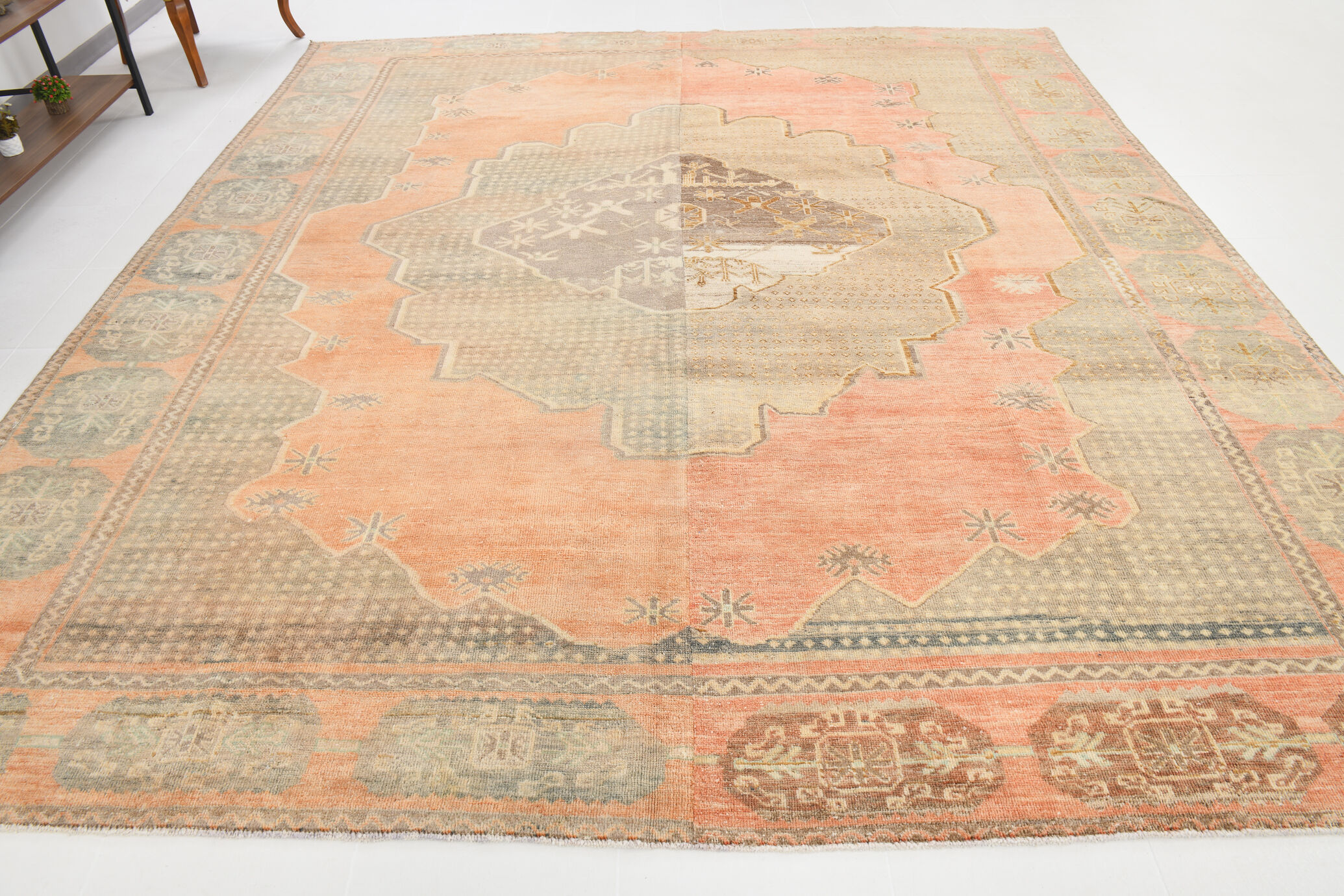Oversize oushak rug 361x322cm