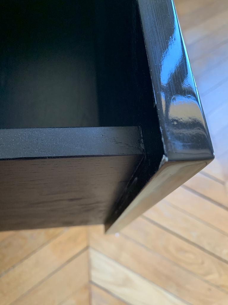 Black mirror capri enfilade