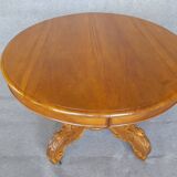 19th century central leg table with extensions