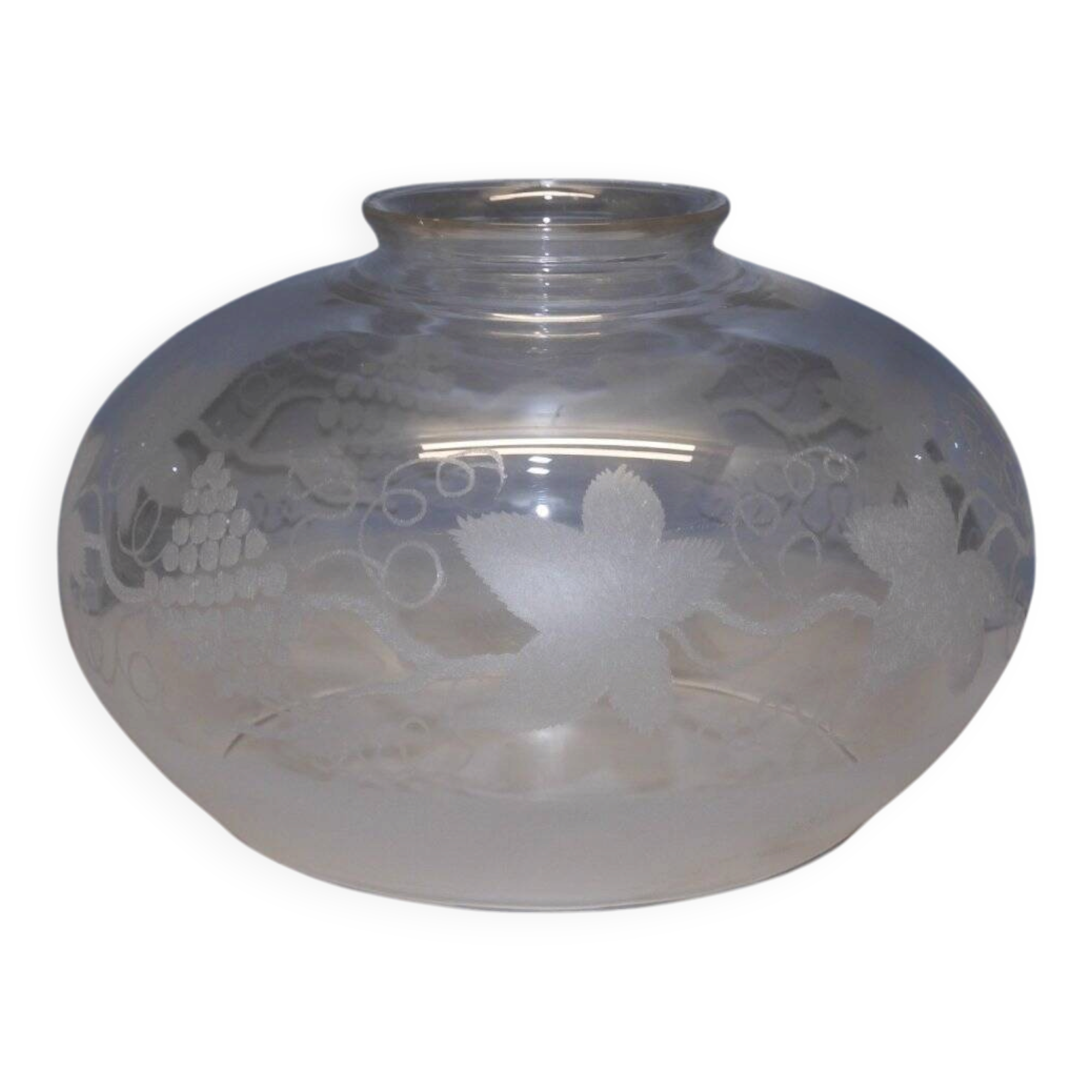 Suspension TULIPE of LAMP XIXth CRYSTAL Blown decorated with engraved vine leaves and grapes