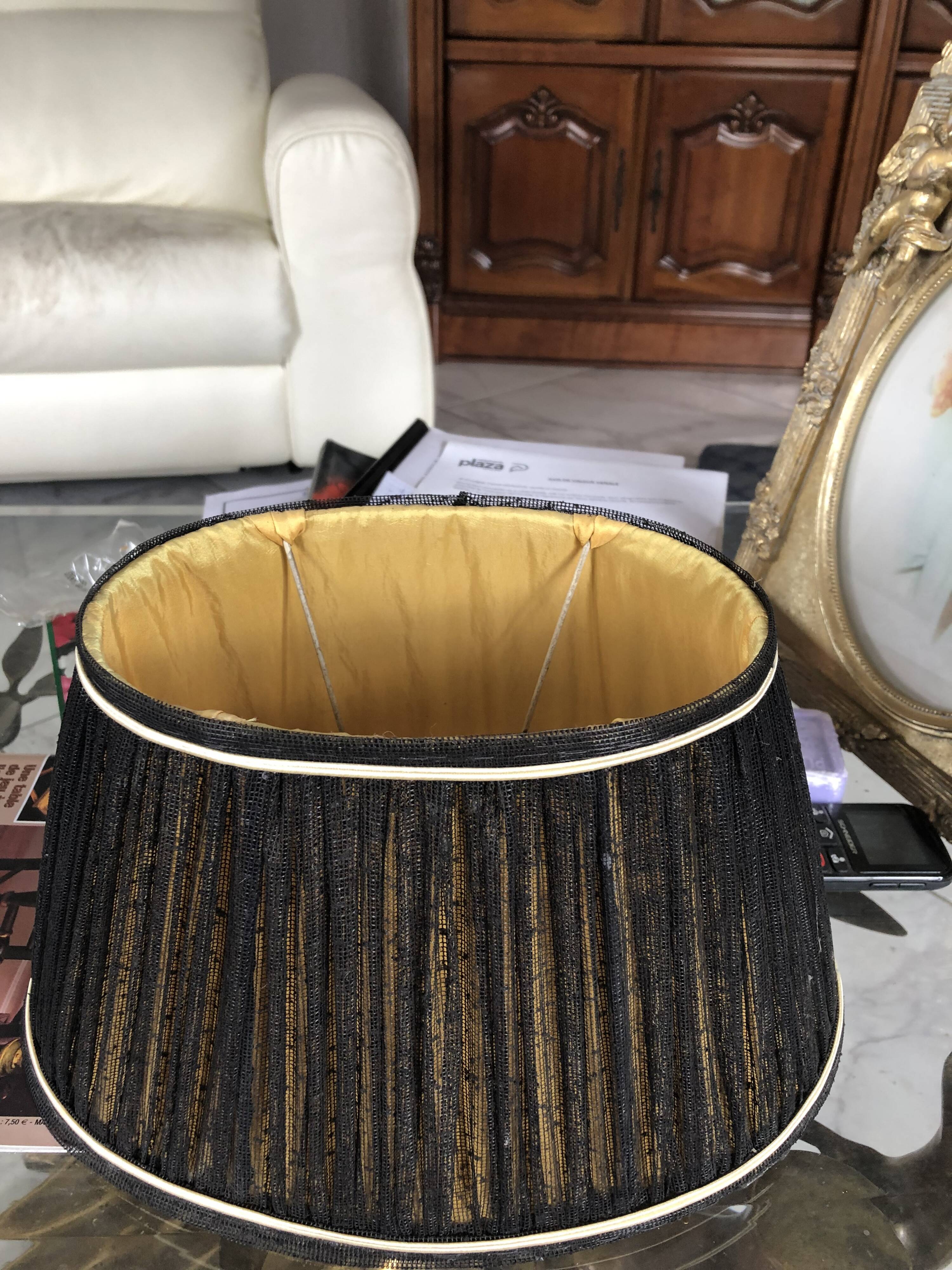 Oval day abat in black and mustard yellow fabric
