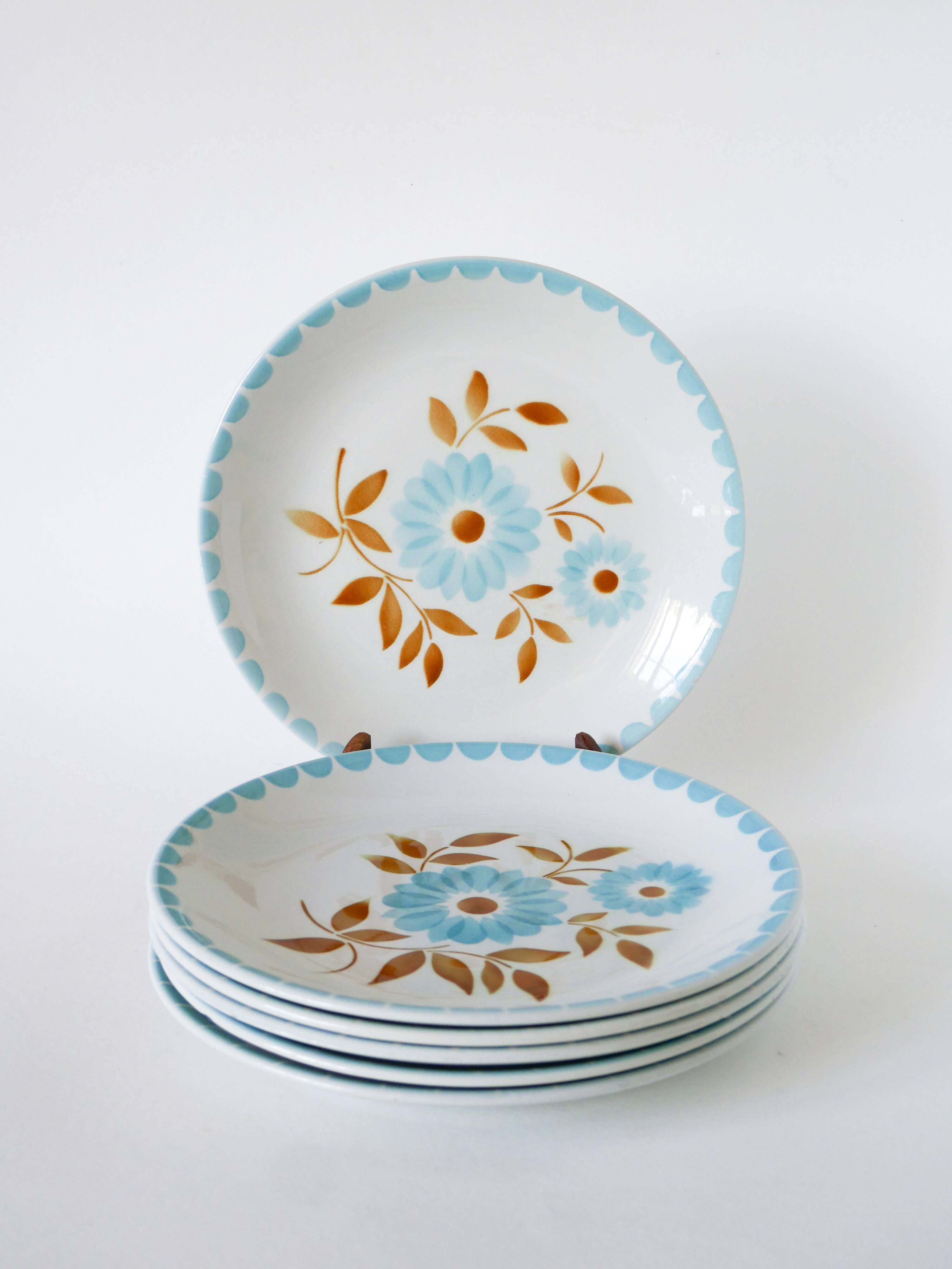 Set of 6 semi-deep plates with flowers, Sky Blue and Brown, 1970.
