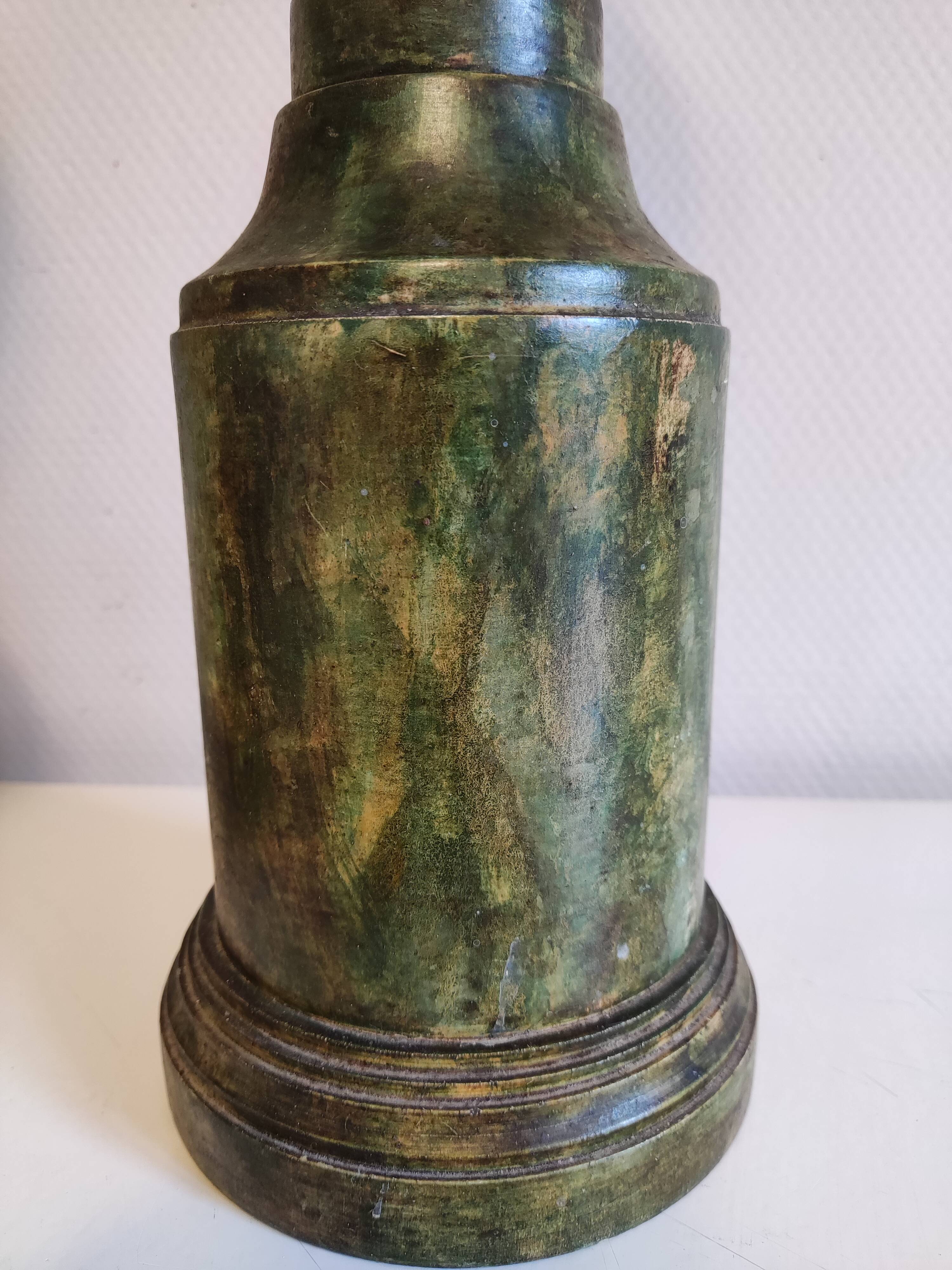 Pieds de lampes en bois tourné